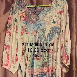 Super cute dress shirt